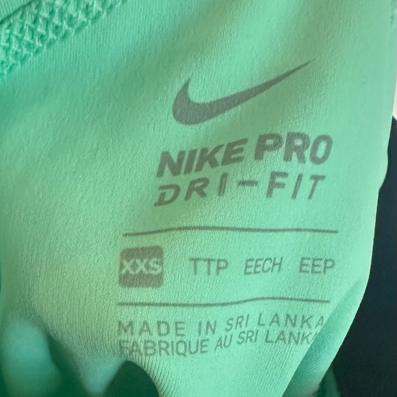 Nike Shorts Womens XXS Green Pro Nike Dri-Fit Gym Athletic Comfort Inseam - Picture 3 of 3